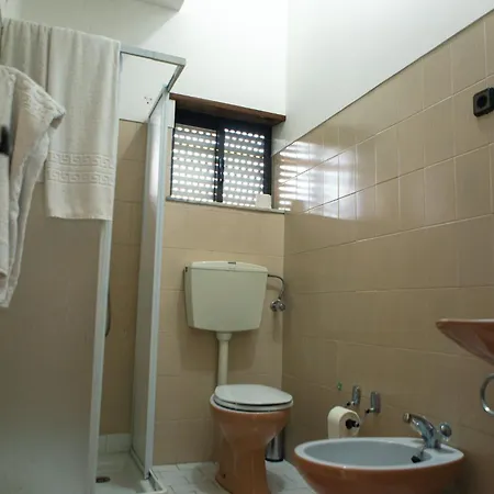 Hotel Al Nonna Eli *